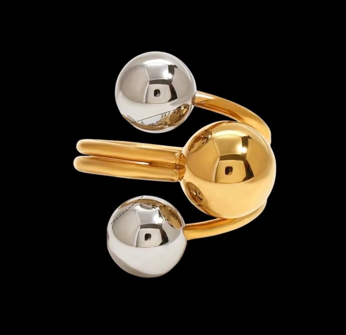 Mayela ring - Sortija de esferas oro - plata - dos tonos